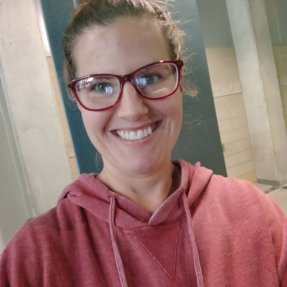 Meet your Posher, Deanna